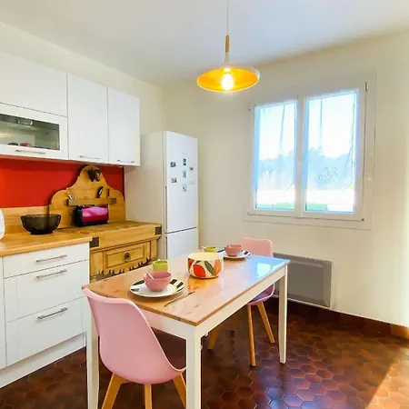 à Proximité De La Villa *